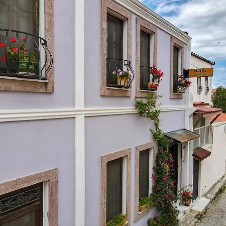 Bouti 3* Айвалик