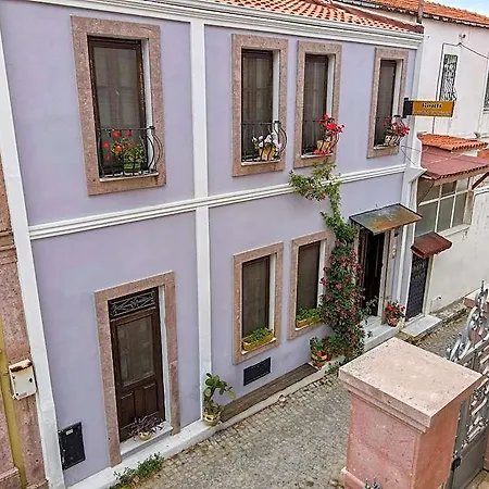 Bouti Ayvalı